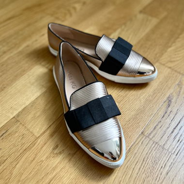 New Miss KG Loafer (bronze, never worn)