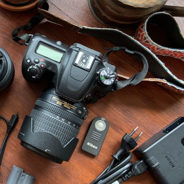 Nikon D7500 et AF-S DX 18-105 mm – Kit complet