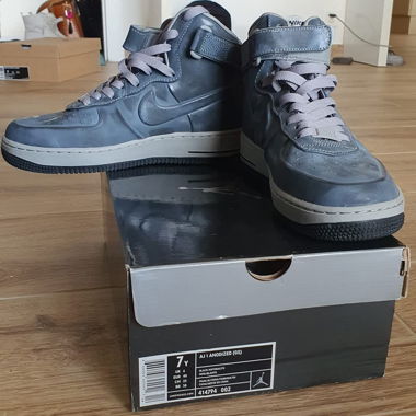 JORDAN 1 rétro - 2011