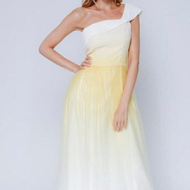 Ball gown in yellow batik effect