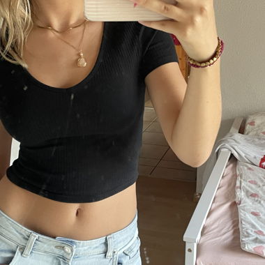 Haut côtelé noir