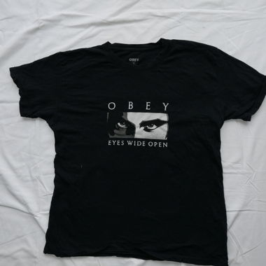 T-shirt Obey