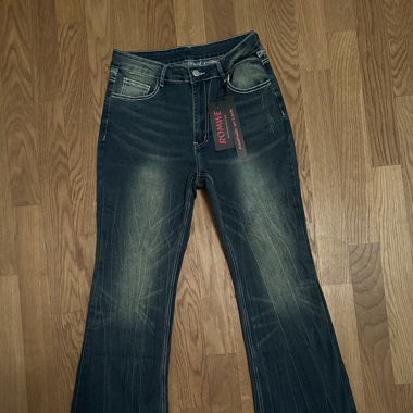 Flared Jeans