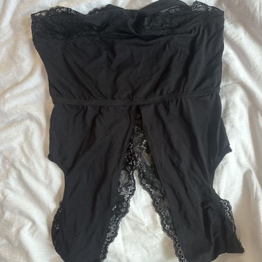 Bodysuit with lace