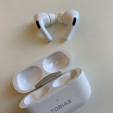Apple AirPods Pro 1st Generation