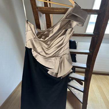 Karen Millen One-Shoulder Cocktail Dress