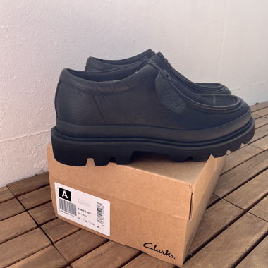 Clarks Badell Seam black