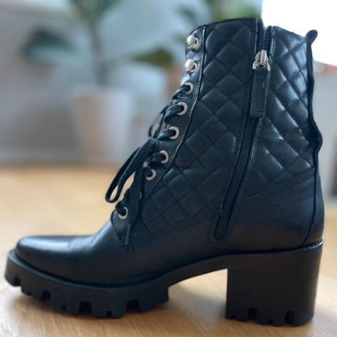 Black Heel Boots