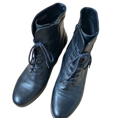 Bottines noires en cuir Gabor