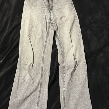 Jeans grigi Stradivarius
