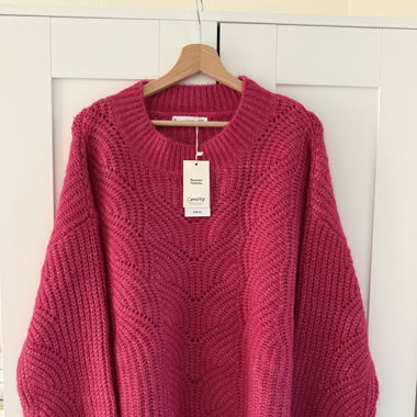 Pull rose neuf 