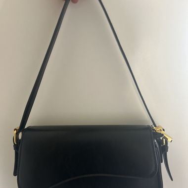 schwarze handtasche