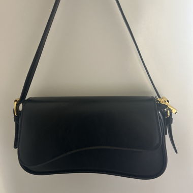 schwarze handtasche