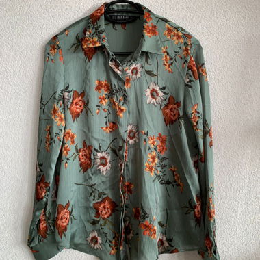 Chemise fleurie Zara Basic verte taille S