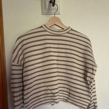 YMC Cropped sweater