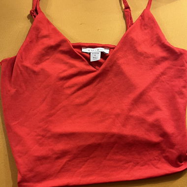 Top rosso