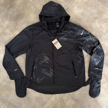 Giacca da running Nike con cappuccio divisione ragno
