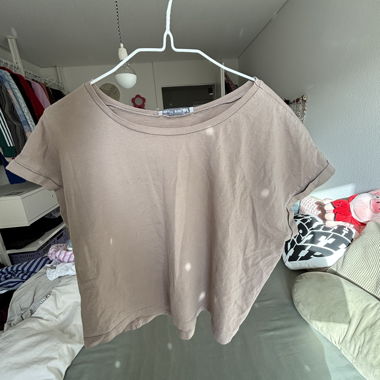 T-shirt court ZARA Basic beige
