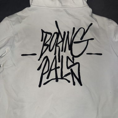 Weisser Hoodie Born Pain