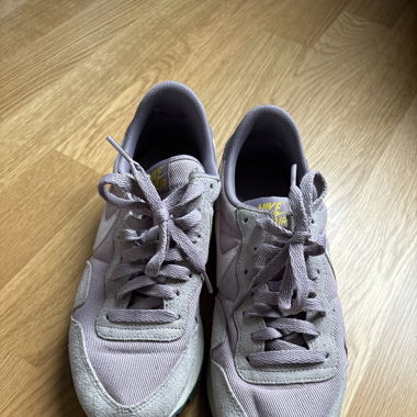 Nike Sneaker Gr. 40
