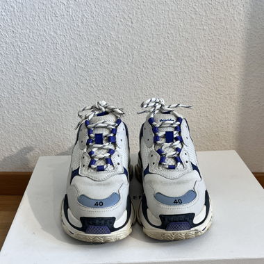 Balenciaga Tripple S 