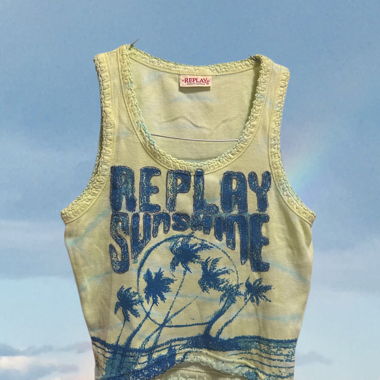 Vintage Replay baby tee - size S 💙
