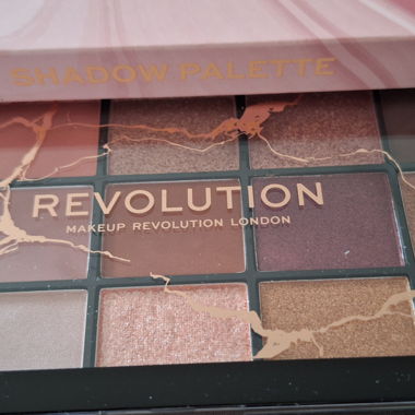 Revolution Lidschattenpalette
