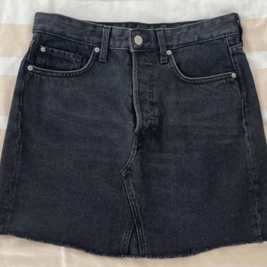 Jupe-culotte en jean noire
