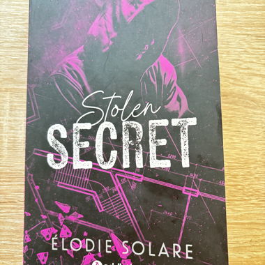 Stolen secret tome 1