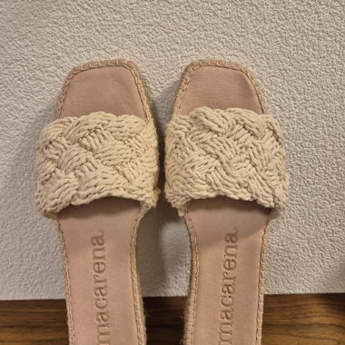 Mules tressées taille 39