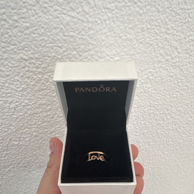 Pandora Ring Love