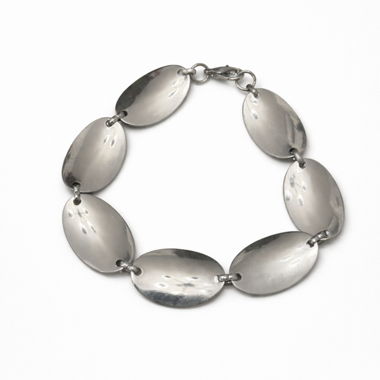 Armband aus Metall mit ovalen Gliedern