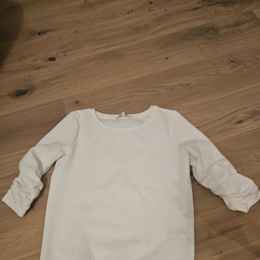 Leichter Pullover