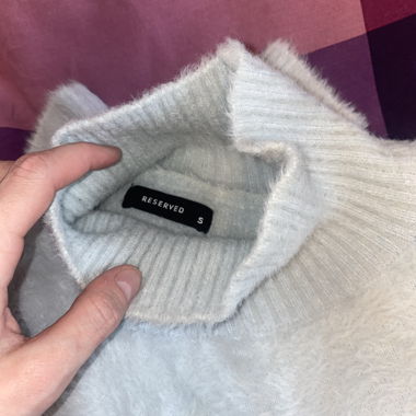 Pullover Reserved