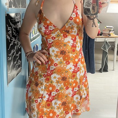 Oranges Sommerkleid
