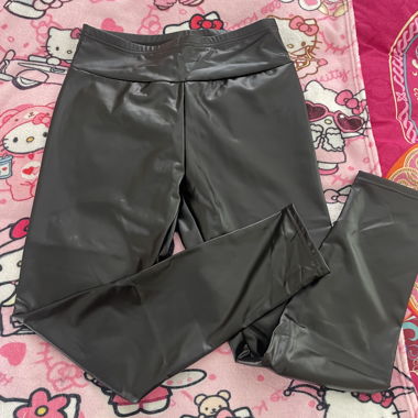 goth pantaloni in ecopelle