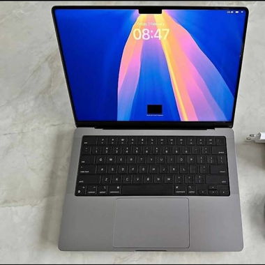 MacBook Pro 14 pollici 2023 M2 Max 4TB SSD 96GB RAM