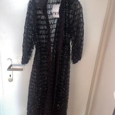 Veste/robe noire Zara en dentelle