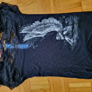 Schwarzes Spitzentop