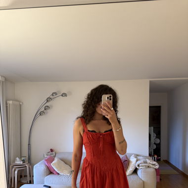 Rotes Milkmaid-Kleid