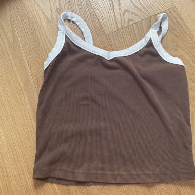 Braunes crop top