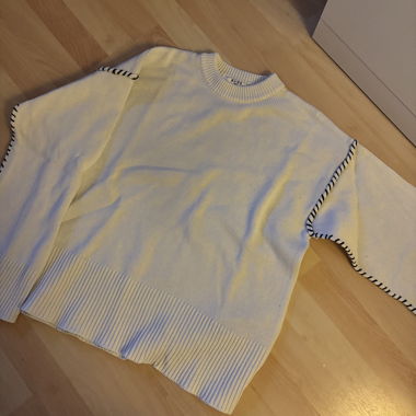 White NAKD knitted sweater with embellishment
