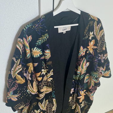 Black Floral Kimono