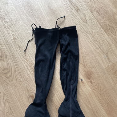 Overknees