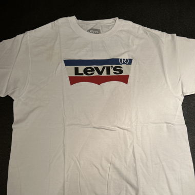 T-shirt Levis 