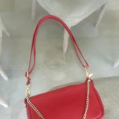red shoulderbag