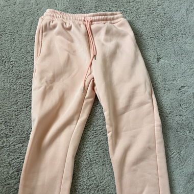 joggers pink