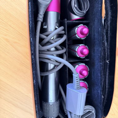 Dyson Airwrap with accessories