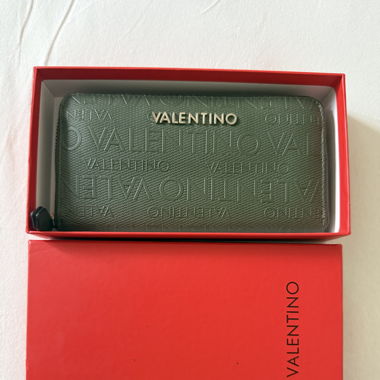 Green Valentino Wallet 
