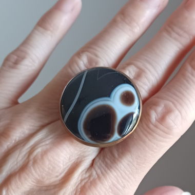 Anello Statement con bellissimo motivo
